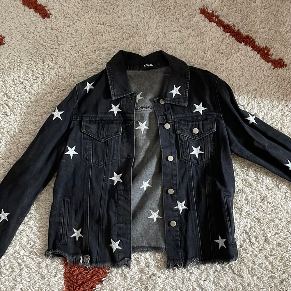 Star denim jacket